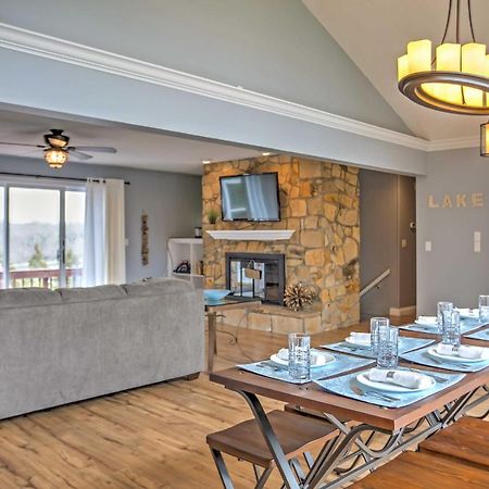 Monticello Home With Multi-Level Deck On 2 Acres! Luaran gambar