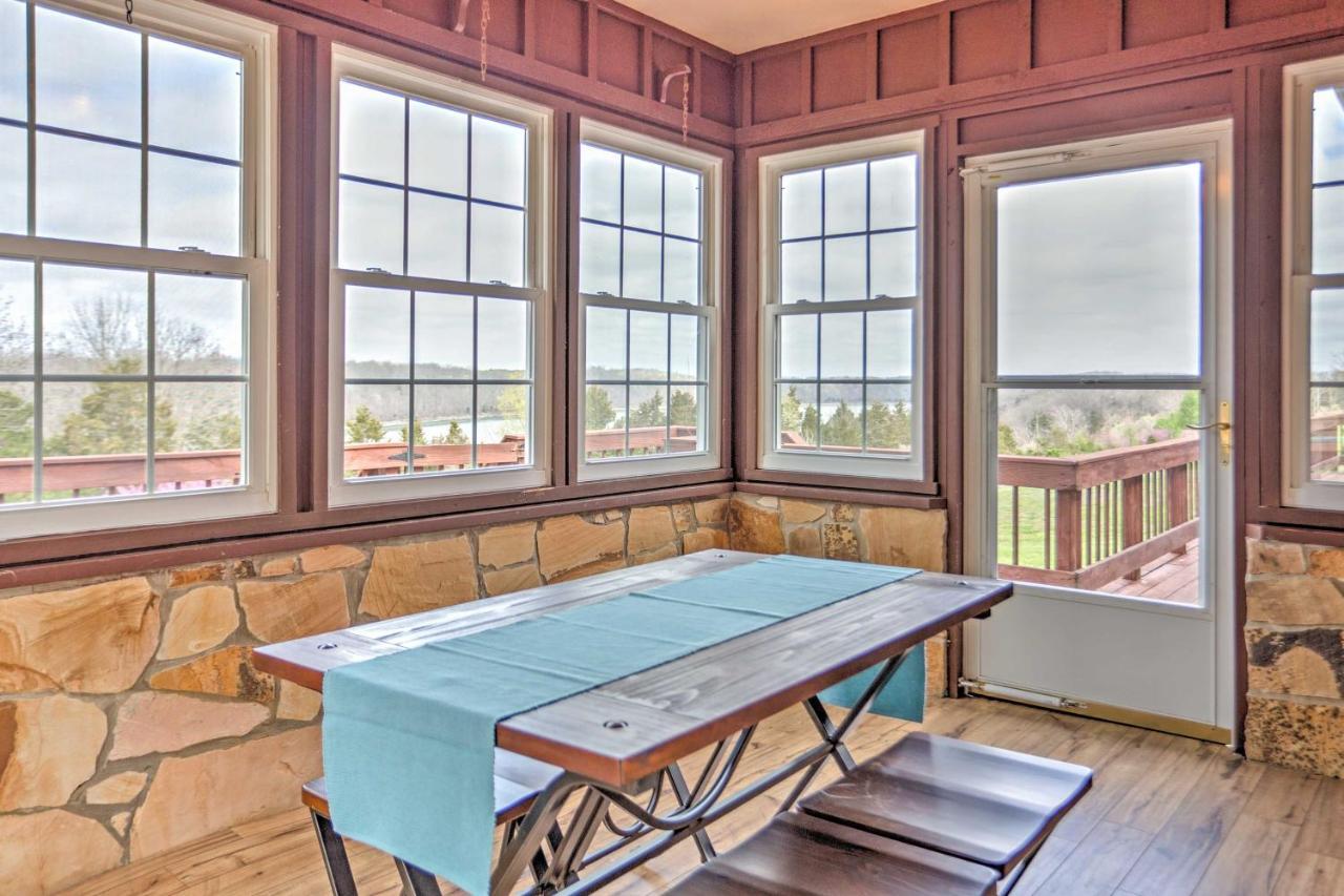 Monticello Home With Multi-Level Deck On 2 Acres! Luaran gambar